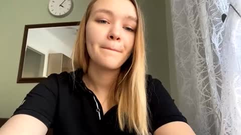 Lei online show from December 21, 9:05 am