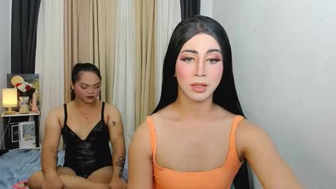 Snapshot of cherrymaegray chatting on December 16, 1:10 am cherrymaegray online show from December 16, 1:10 am