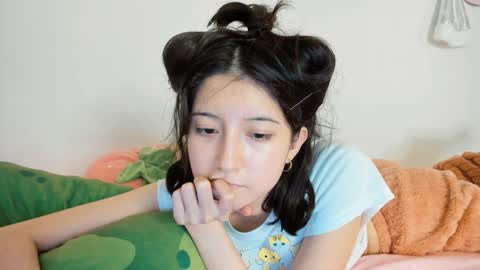 Snapshot of cherrymafer666 chatting on December 26, 4:32 am cherrycute666 online show from December 26, 4:32 am