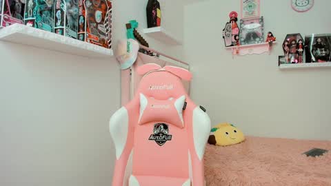 Snapshot of cherrymafer666 chatting on January 15, 8:48 pm cherrycute666 online show from January 15, 8:48 pm