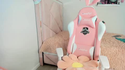 Snapshot of cherrymafer666 chatting on January 20, 3:48 am cherrycute666 online show from January 20, 3:48 am