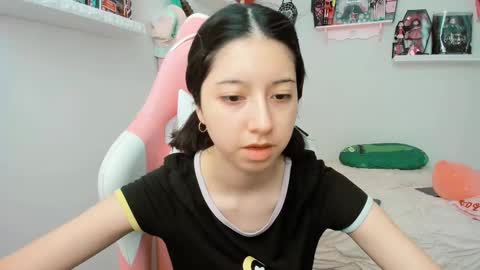 Snapshot of cherrymafer666 chatting on February 12, 7:35 pm cherrycute666 online show from February 12, 7:35 pm