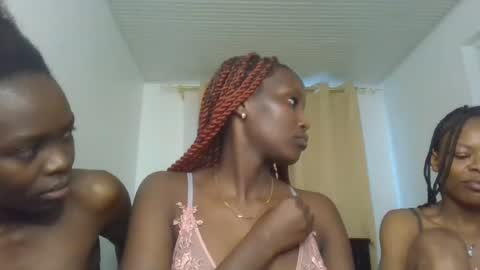 Snapshot of cherrymuffin1 chatting on July 16, 2:56 pm Cherry online show from July 16, 2:56 pm