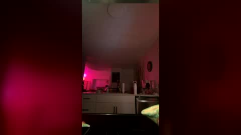 cherrynovaxo online show from July 7, 2:25 am