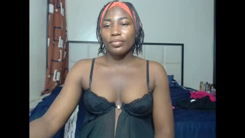 cherrywetpussy online show from February 5, 10:47 pm