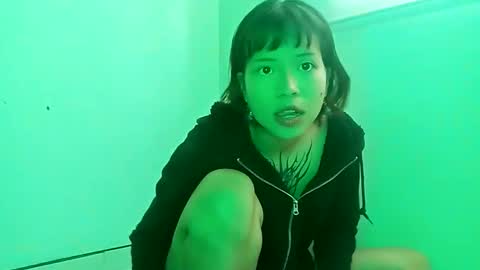 Snapshot of cherrywitchy chatting on December 25, 10:05 pm Cherry online show from December 25, 10:05 pm