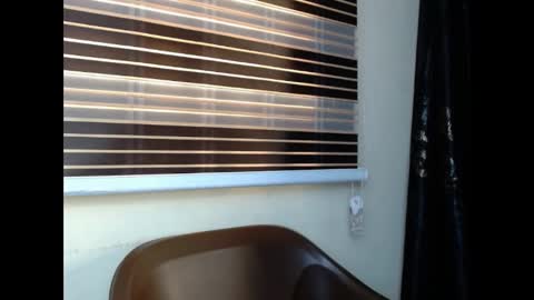 Snapshot of cherryxpussy chatting on February 19, 10:56 am cherryxpussy online show from February 19, 10:56 am