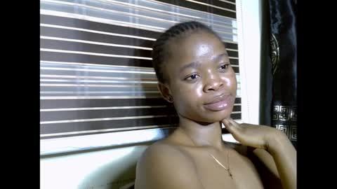 Snapshot of cherryxpussy chatting on March 7, 11:07 am cherryxpussy online show from March 7, 11:07 am