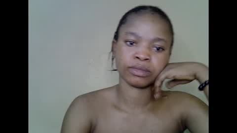 Snapshot of cherryxpussy chatting on November 19, 11:43 am cherryxpussy online show from November 19, 11:43 am