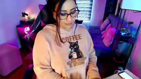 cherry online show from May 4, 3:08 pm