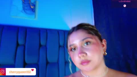Snapshot of cherryyquen chatting on February 9, 11:57 pm Cherry Queen online show from February 9, 11:57 pm