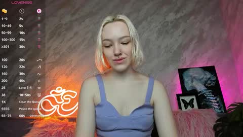 Cheryl online show from January 15, 9:18 pm