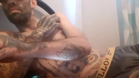 Snapshot of chev1981 chatting on November 20, 7:35 pm Chevy online show from November 20, 7:35 pm