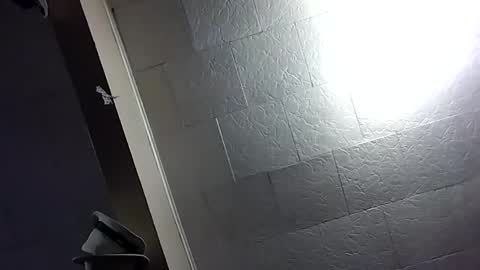 chi579822 online show from May 2, 7:13 am