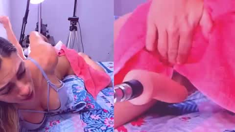 Snapshot of chiara_carter chatting on September 22, 11:07 pm chiara online show from September 22, 11:07 pm