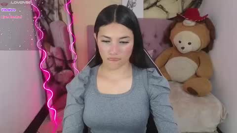 Snapshot of chiara_tay chatting on October 23, 3:06 am Chiara online show from October 23, 3:06 am