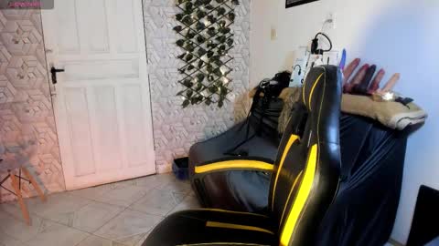 Snapshot of chica_hot24 chatting on November 9, 11:14 pm sammy coll online show from November 9, 11:14 pm