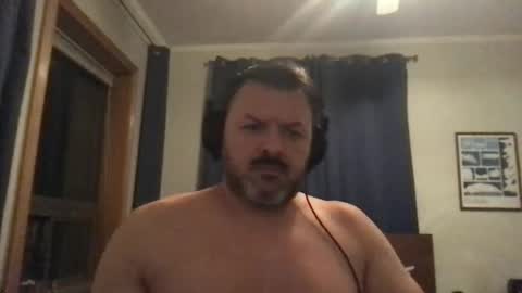 chicagoguy7183 online show from October 27, 1:42 am