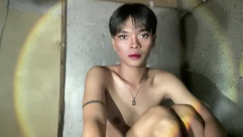 Snapshot of chichay_addams chatting on October 23, 6:34 am Addams online show from October 23, 6:34 am