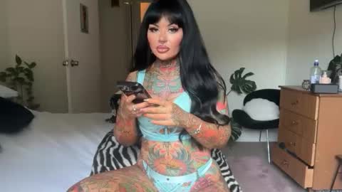 Chickhabit66 online show from March 19, 1:42 am