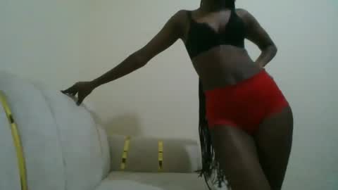 Chickymuse  online show from July 17, 8:43 am