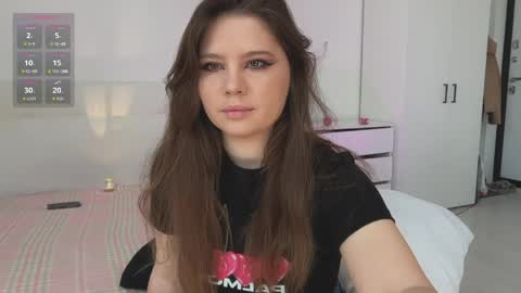 Snapshot of chiculya chatting on April 7, 8:26 am chiculya online show from April 7, 8:26 am