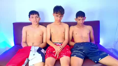 SANTIAGO JEFF KEDEEN  NAETHAN online show from July 13, 6:16 am