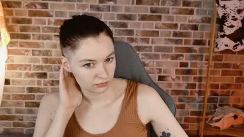 Bella online show from December 4, 9:07 am