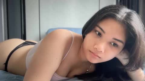 Snapshot of chillstella chatting on November 12, 1:17 am Call me Stelz online show from November 12, 1:17 am