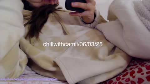 Snapshot of chillwithcamii chatting on March 6, 7:10 pm yoursensualparadise online show from March 6, 7:10 pm