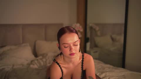 Snapshot of chillwithstacy chatting on October 15, 9:04 pm chillwithstacy online show from October 15, 9:04 pm