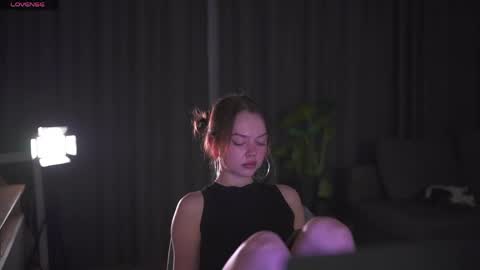 Snapshot of chillwithstacy chatting on May 19, 8:59 pm chillwithstacy online show from May 19, 8:59 pm