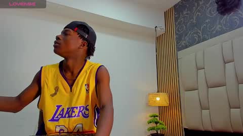 chimi88 online show from March 10, 11:32 am