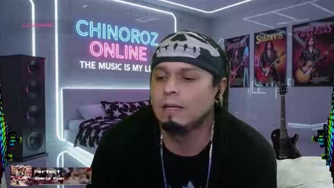 Enrique online show from October 18, 6:52 pm