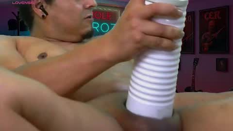 Enrique online show from February 13, 12:34 pm