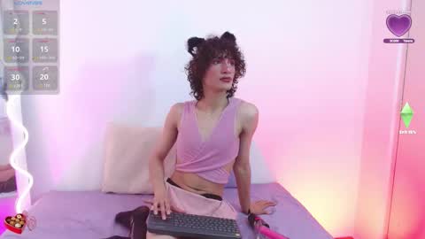 Snapshot of chipi_tay chatting on November 5, 7:25 pm chipi_tay online show from November 5, 7:25 pm