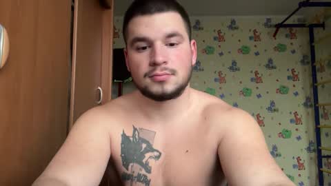 chiraq1945 online show from December 17, 6:19 am