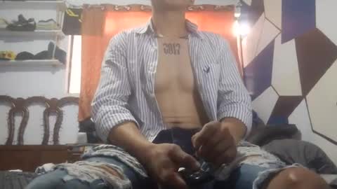 Snapshot of chispahot69 chatting on September 16, 1:34 pm chispahot69 online show from September 16, 1:34 pm