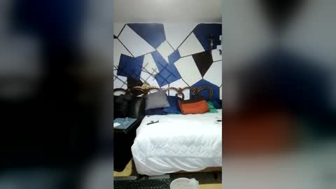 chispahot69 online show from June 21, 4:37 am