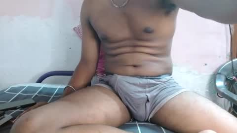 chixcharlie2025 online show from June 14, 6:43 pm