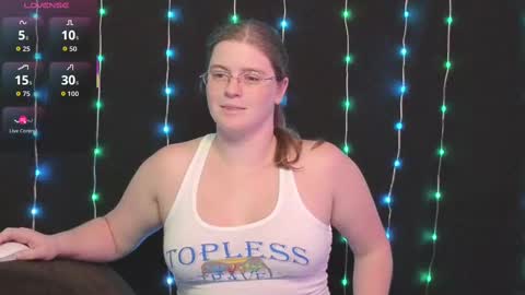 chjecouple online show from November 4, 12:43 am