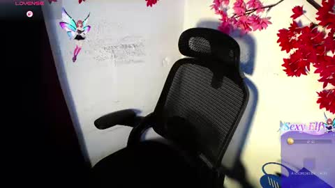 Snapshot of chleo_rosse chatting on July 21, 4:53 pm chleo_rosse online show from July 21, 4:53 pm