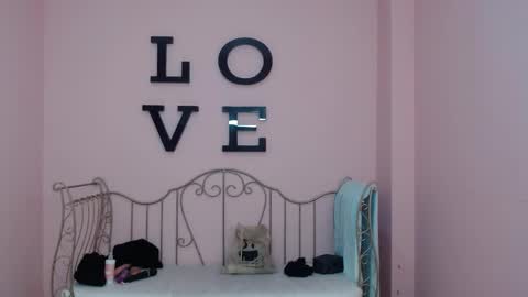  Cloe  online show from February 5, 3:00 am