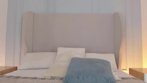 Chloe online show from May 2, 3:17 pm