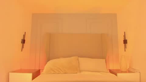 Snapshot of chloe_dee_ chatting on June 1, 12:51 pm Chloe online show from June 1, 12:51 pm