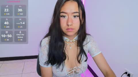 chloe_desire11 online show from June 10, 10:58 am