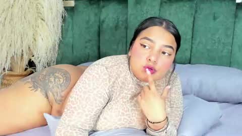Chloe online show from July 28, 9:03 pm