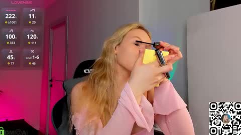 Chloe Lov GTM2 Mon Tue Thu Sat Sun 0400am - 1030m online show from March 7, 11:46 pm