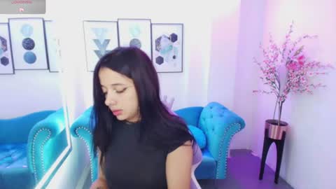 Snapshot of chloe_meoww chatting on June 18, 11:58 am Chloe online show from June 18, 11:58 am