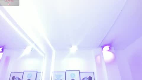 Snapshot of chloe_meoww chatting on July 4, 12:00 pm Chloe online show from July 4, 12:00 pm